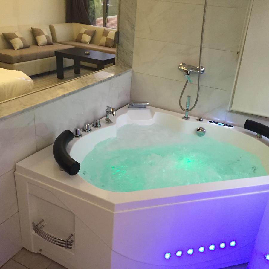 Aphrodite Hotel Ţabarjā Kültér fotó