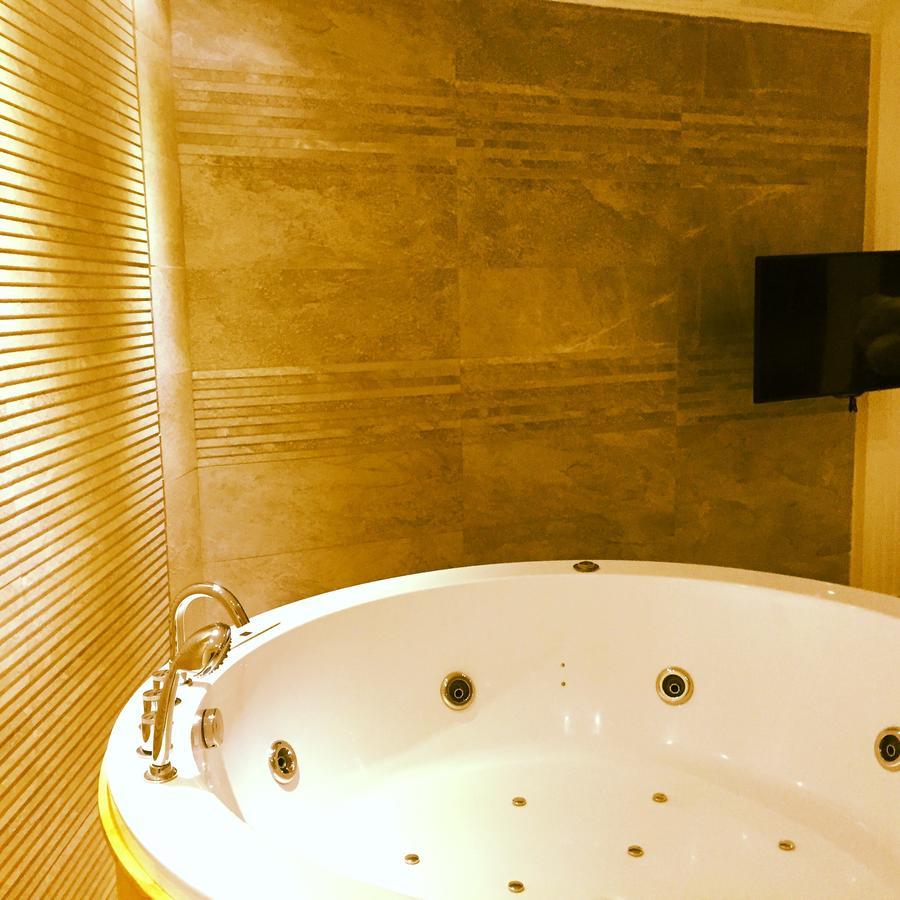 Aphrodite Hotel Ţabarjā Kültér fotó